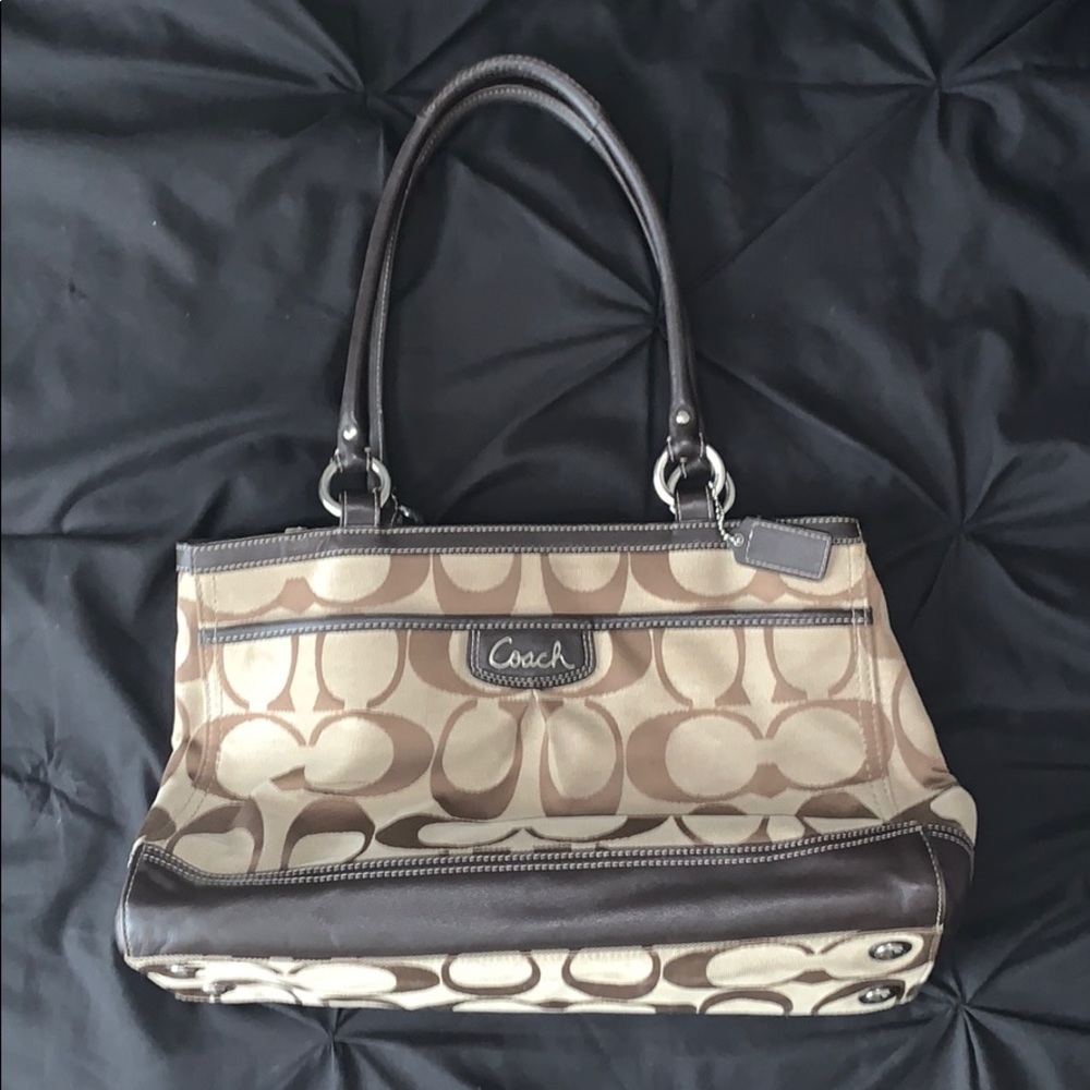 Tan & brown coach stylish shoulder purse